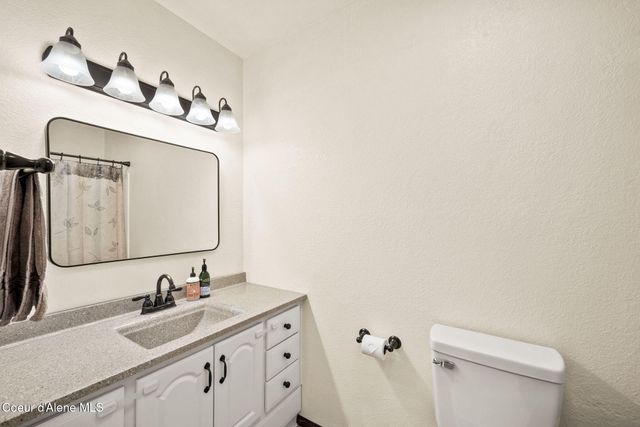 3024 N 19th ST, Coeur D'alene, ID 83815