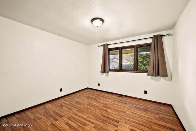 3024 N 19th ST, Coeur D'alene, ID 83815