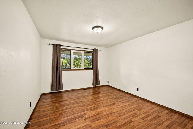 3024 N 19th ST, Coeur D'alene, ID 83815