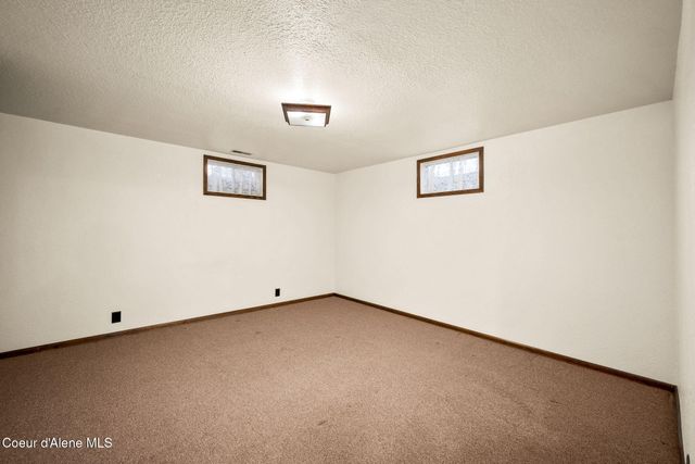 3024 N 19th ST, Coeur D'alene, ID 83815