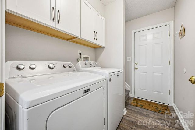 109 N Sunberry Trail, Fletcher, NC 28732