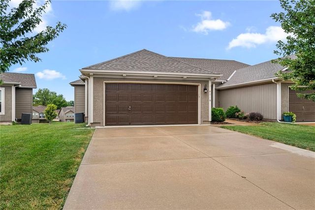 4916 141st Terrace, Basehor, KS 66007