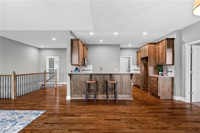 4916 141st Terrace, Basehor, KS 66007