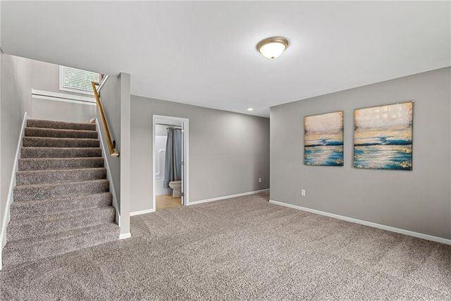 4916 141st Terrace, Basehor, KS 66007