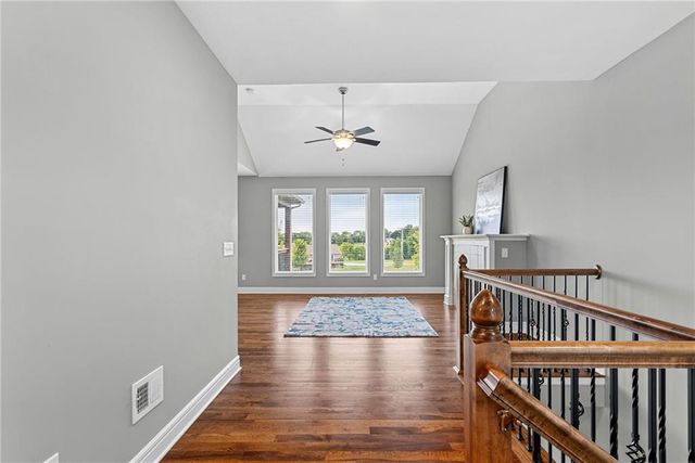 4916 141st Terrace, Basehor, KS 66007