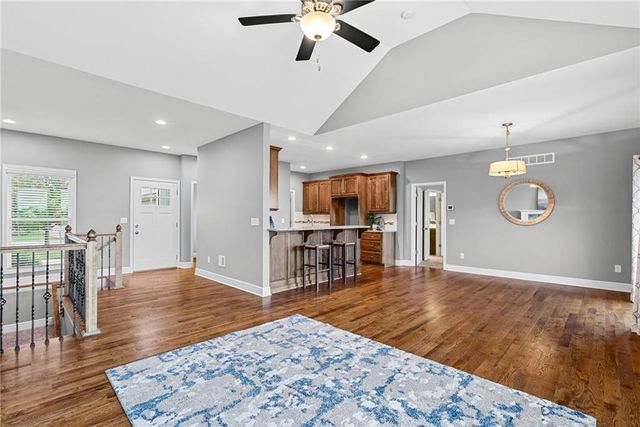 4916 141st Terrace, Basehor, KS 66007