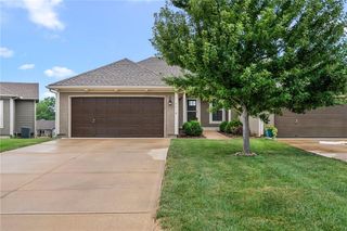 4916 141st Terrace, Basehor, KS 66007