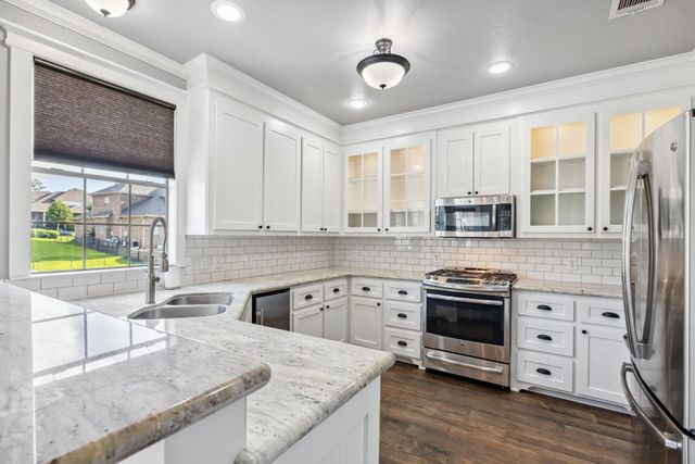 12336 Pebble View Drive, Conroe, TX 77304