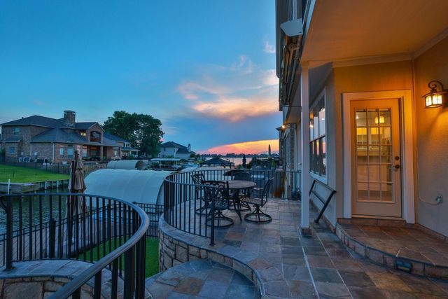 12336 Pebble View Drive, Conroe, TX 77304