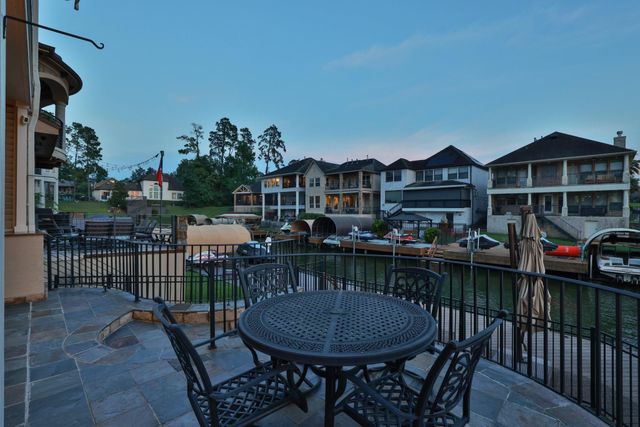 12336 Pebble View Drive, Conroe, TX 77304