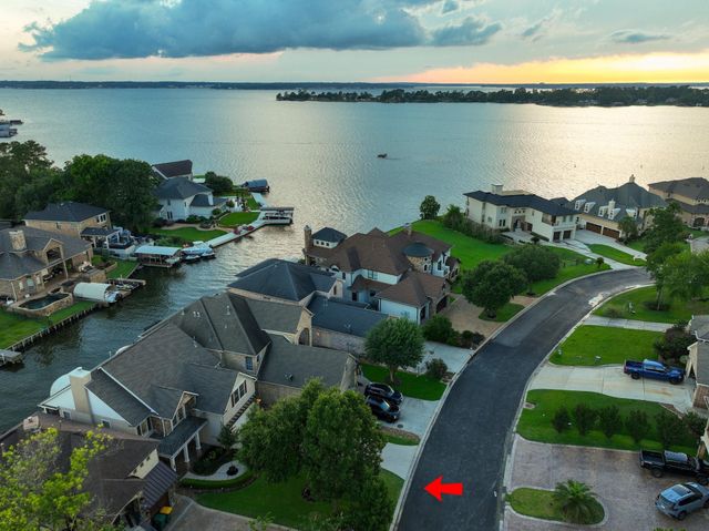 12336 Pebble View Drive, Conroe, TX 77304