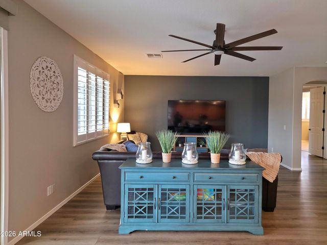 4610 W PASEO Way, Laveen, AZ 85339