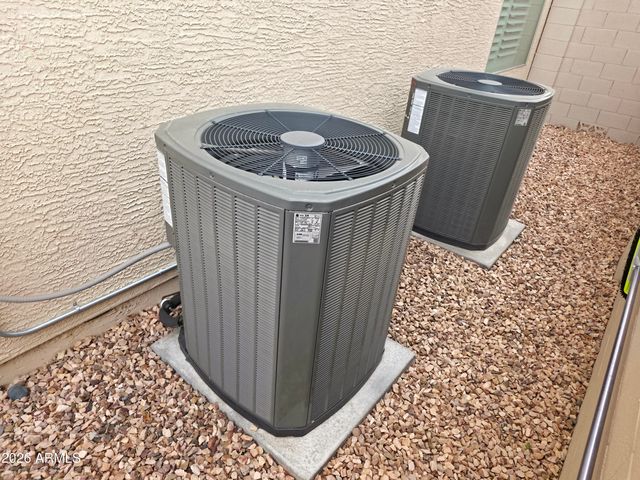 4610 W PASEO Way, Laveen, AZ 85339