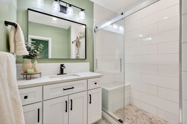 1325 S Adams St, Spokane, WA 99204