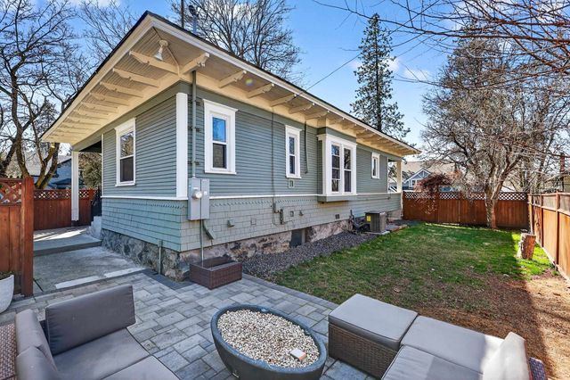 1325 S Adams St, Spokane, WA 99204