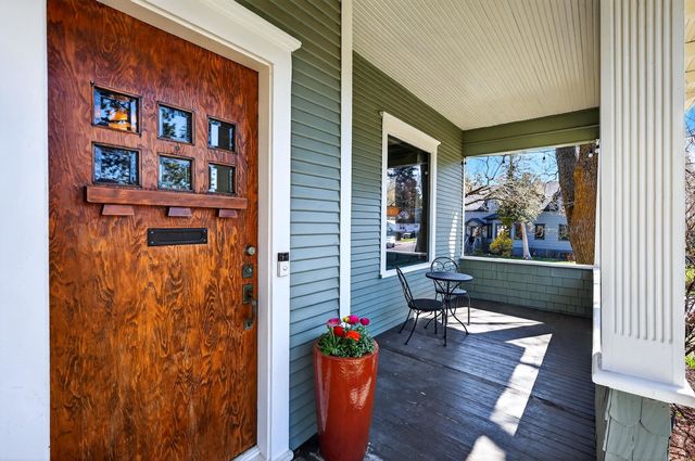 1325 S Adams St, Spokane, WA 99204