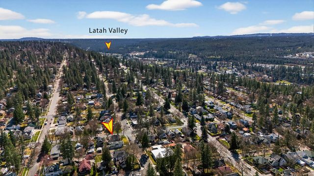 1325 S Adams St, Spokane, WA 99204