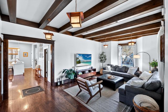 1325 S Adams St, Spokane, WA 99204