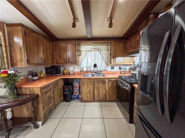 12401 Filmore 520, Sylmar, CA 91342