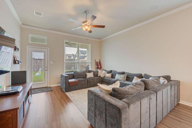 6319 Spartan Drive, College Station, TX 77845