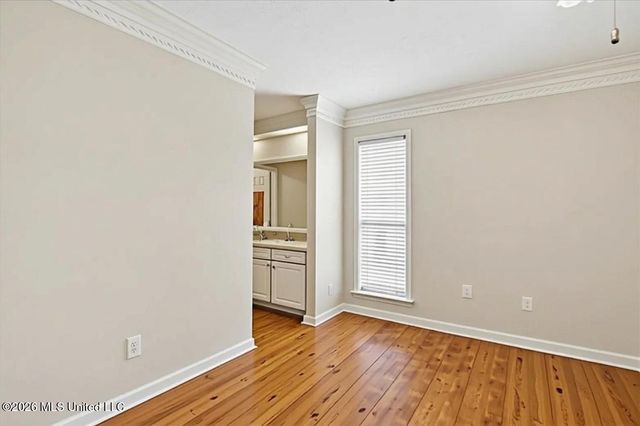 104 Lake Dockery Drive, Byram, MS 39272