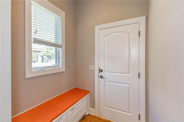 5313 W 124th Terrace, Leawood, KS 66209