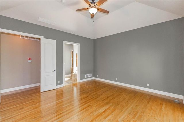 5313 W 124th Terrace, Leawood, KS 66209