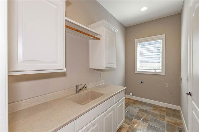 5313 W 124th Terrace, Leawood, KS 66209