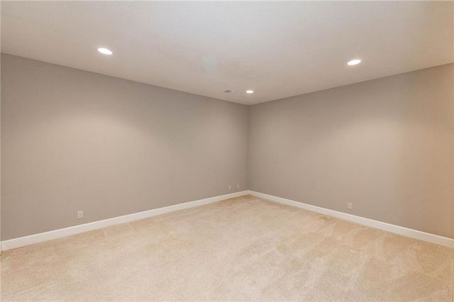 5313 W 124th Terrace, Leawood, KS 66209