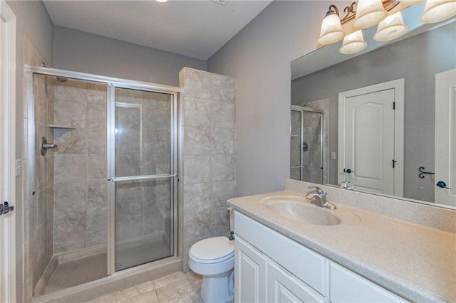 5313 W 124th Terrace, Leawood, KS 66209