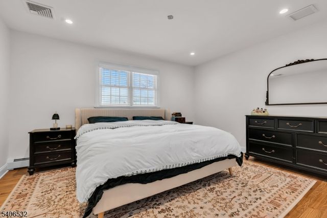 32 Kline Blvd, Woodbridge Twp., NJ 07067