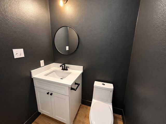 1005 Mount Auburn Avenue, Dallas, TX 75223