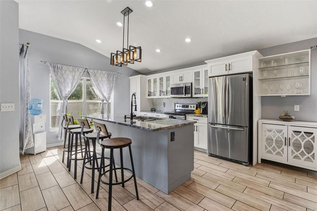 10903 ARBOR RIDGE DRIVE, Tampa, FL 33624