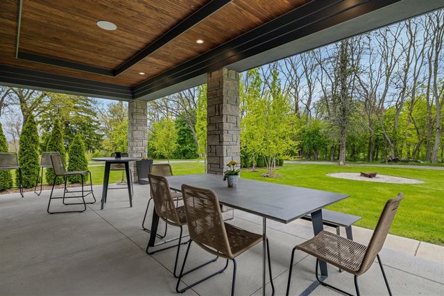 13550 Emrick Drive, Plymouth, MI 48170