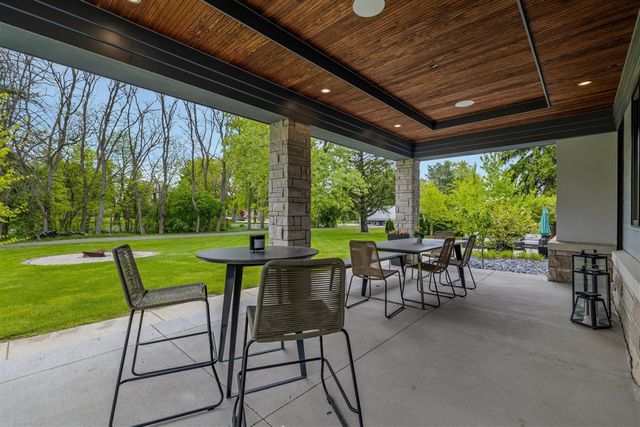 13550 Emrick Drive, Plymouth, MI 48170