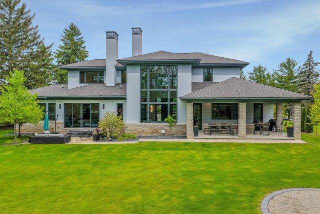 13550 Emrick Drive, Plymouth, MI 48170