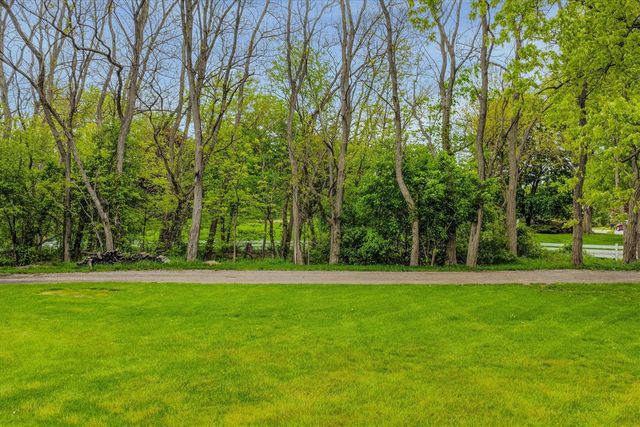 13550 Emrick Drive, Plymouth, MI 48170