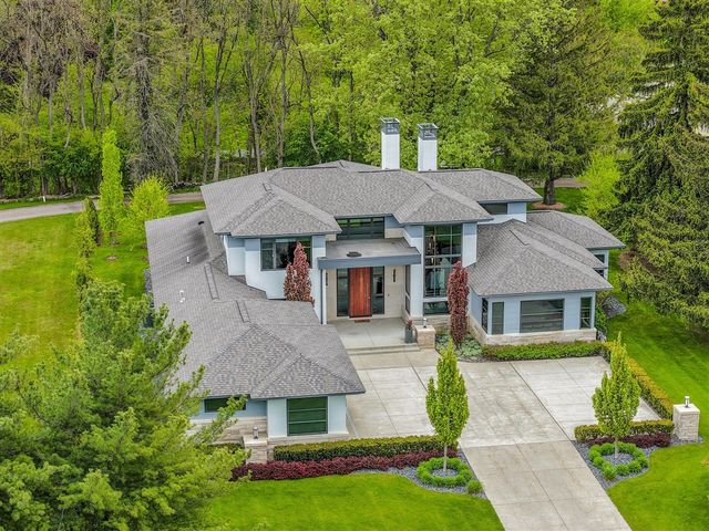 13550 Emrick Drive, Plymouth, MI 48170