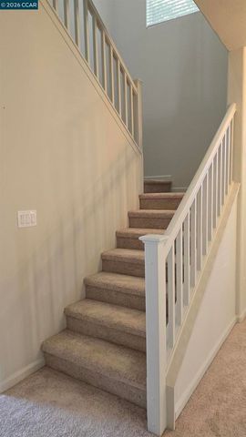 1092 Gardenia Ln, Concord, CA 94520