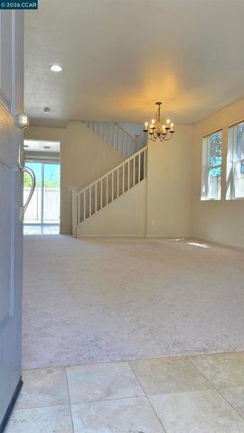 1092 Gardenia Ln, Concord, CA 94520