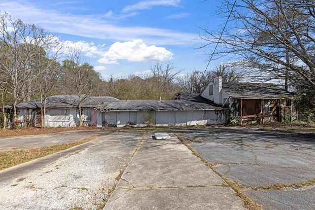 2076 Windy Hill Road, Decatur, GA 30032