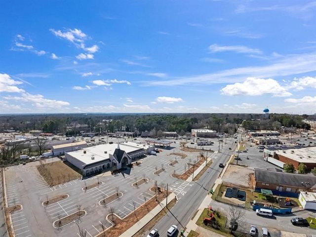2076 Windy Hill Road, Decatur, GA 30032