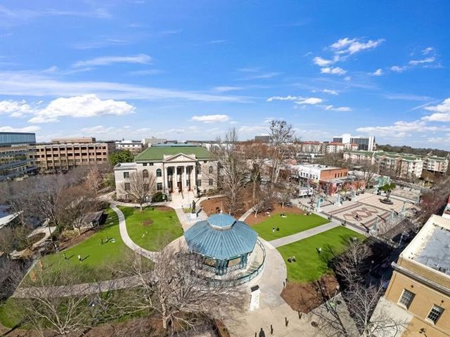2076 Windy Hill Road, Decatur, GA 30032