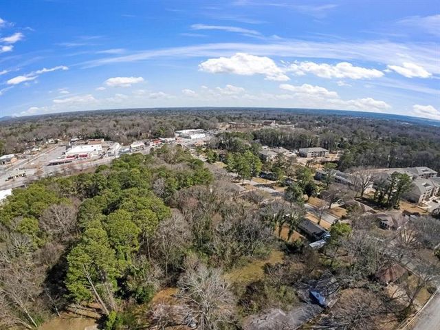 2076 Windy Hill Road, Decatur, GA 30032