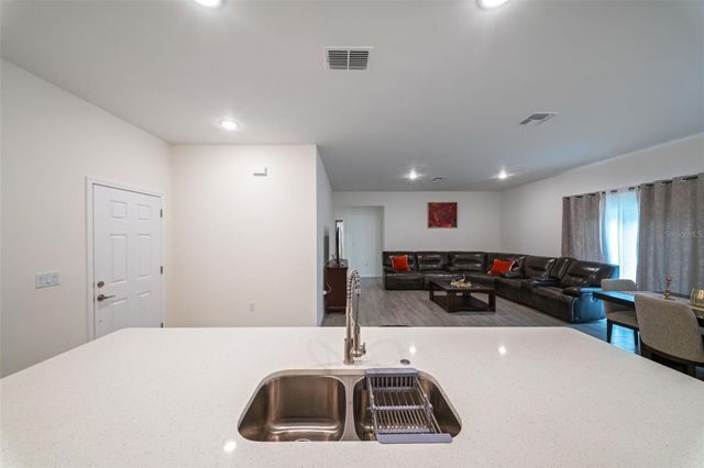 1523 ZINNIA DRIVE, Deltona, FL 32725