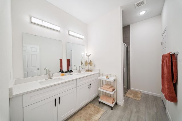 1523 ZINNIA DRIVE, Deltona, FL 32725