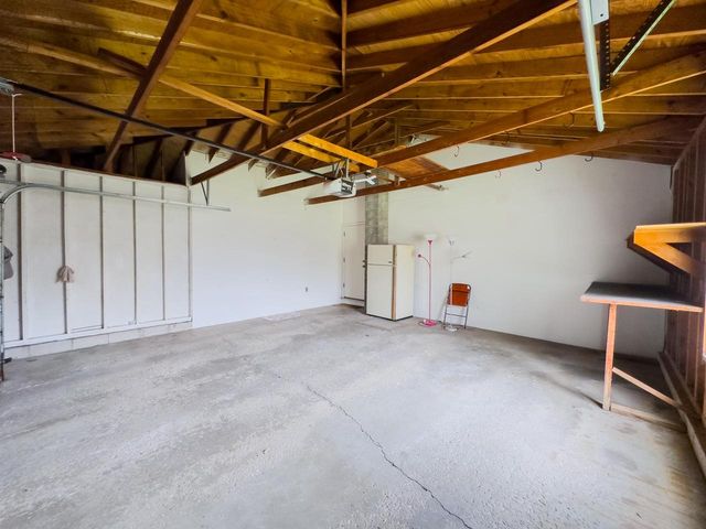 1523 David LANE, Waukesha, WI 53189
