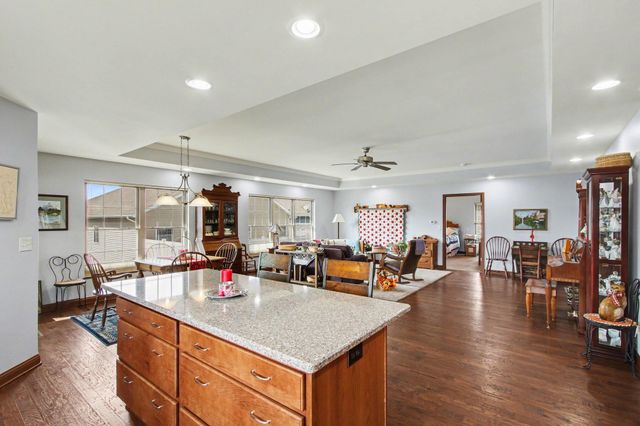 3801 Westbridge Drive, Valparaiso, IN 46383