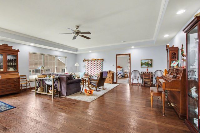 3801 Westbridge Drive, Valparaiso, IN 46383