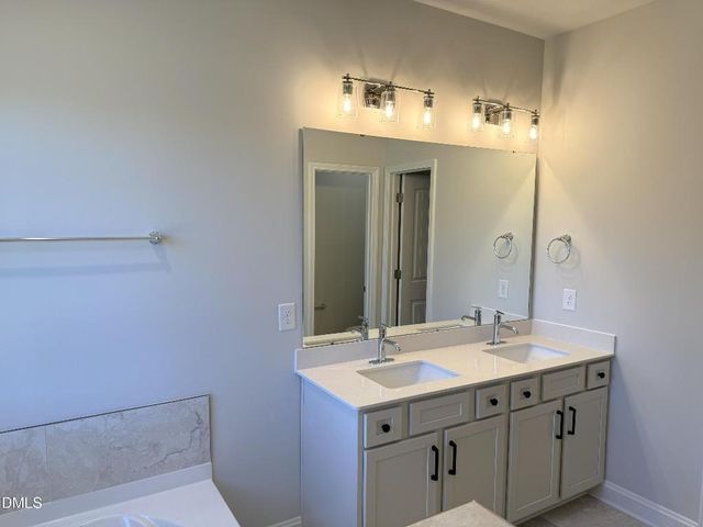 3564 Kirkland Court 109, Burlington, NC 27217